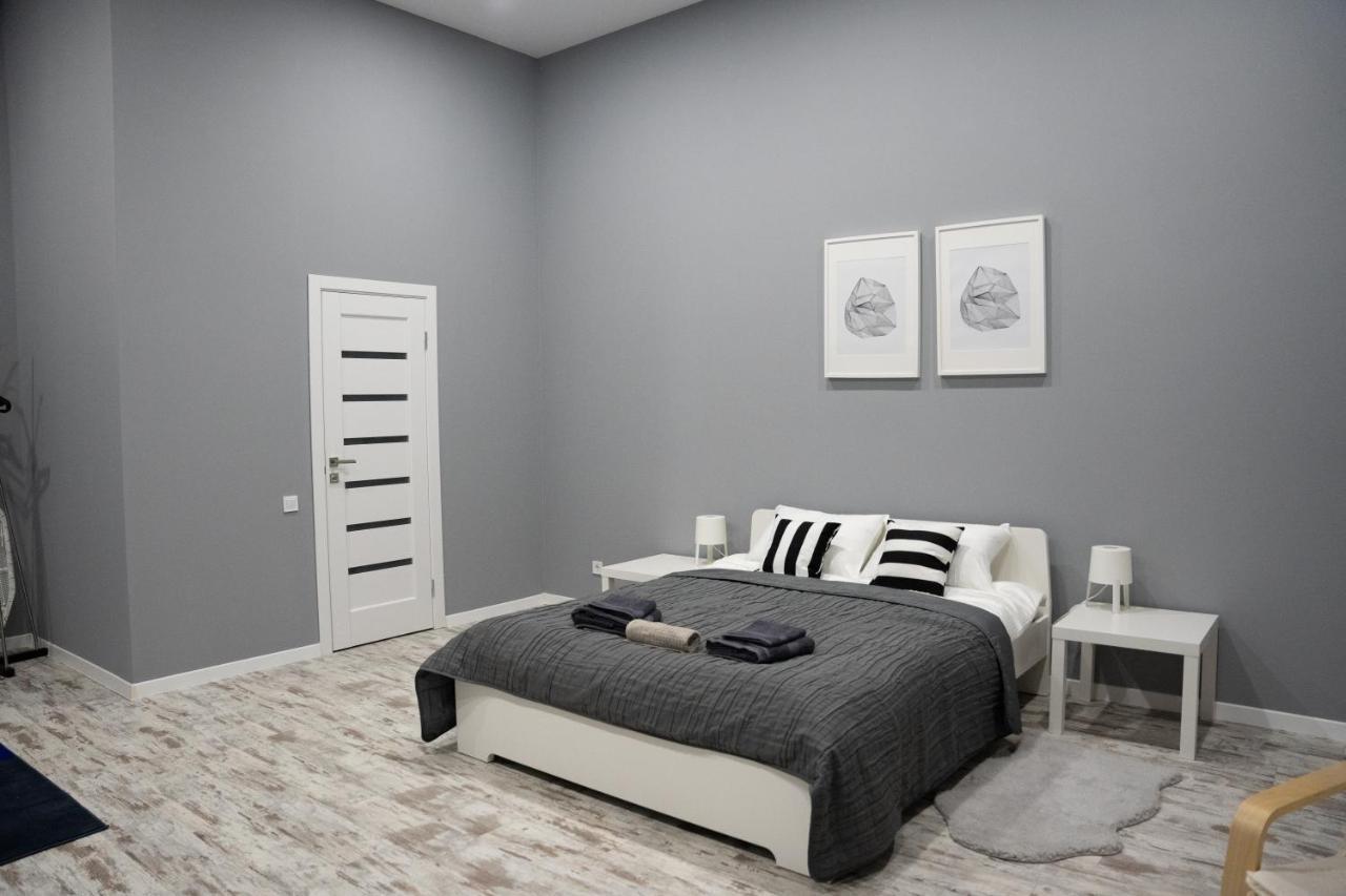Soho Apartments Leopoli Esterno foto