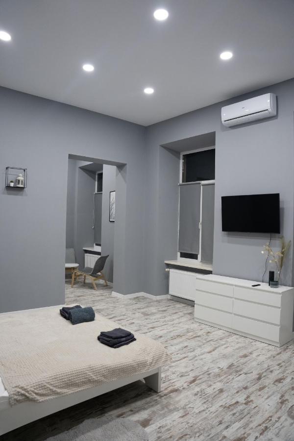 Soho Apartments Leopoli Esterno foto